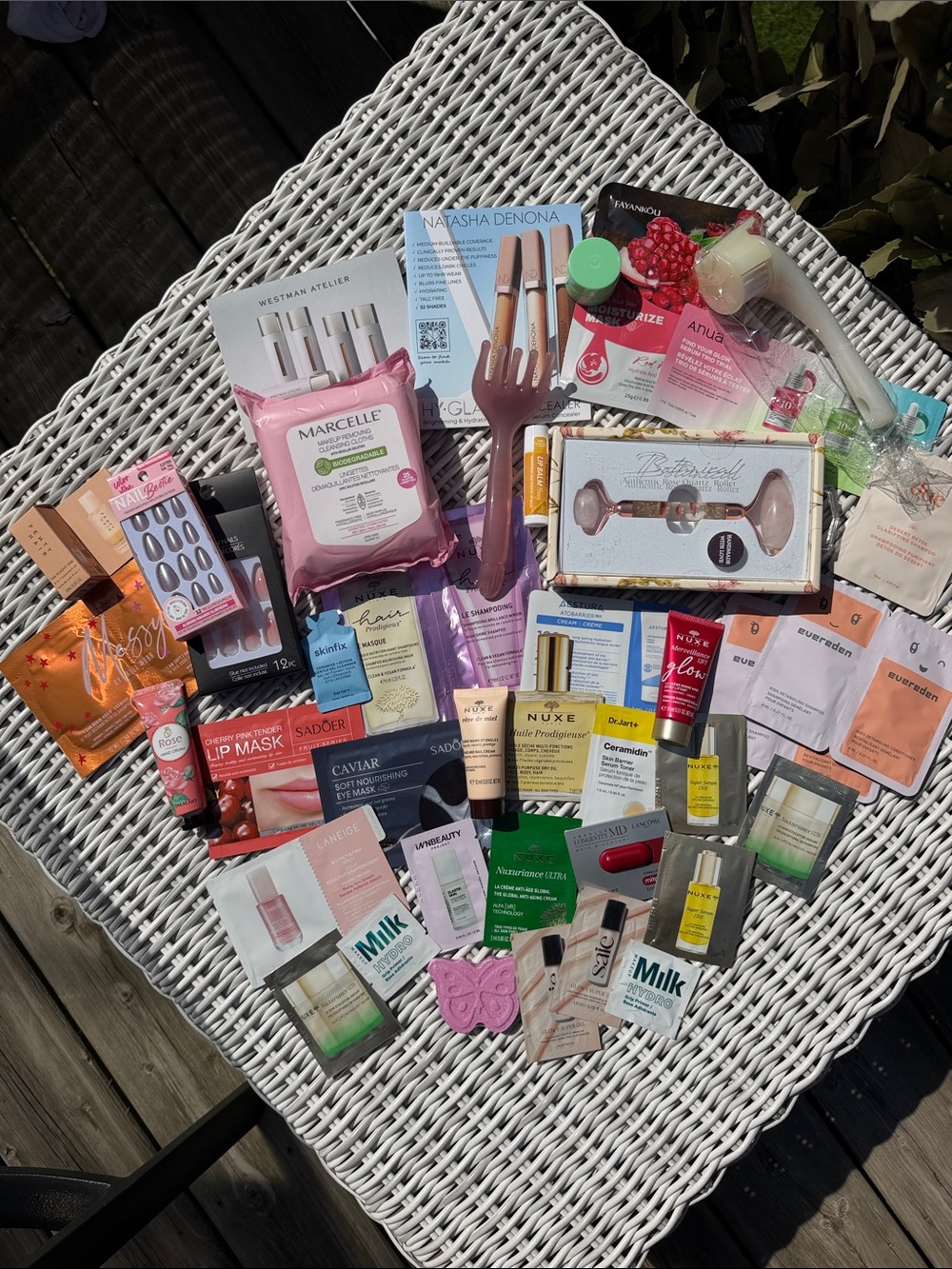 Makeup, Skincare & Haircare Sample Kit